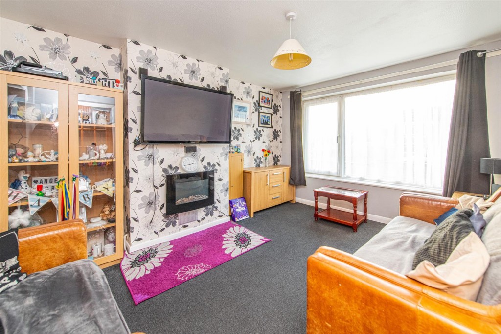 Images for Kylesku Crescent, Kettering EAID:oscarjamesapi BID:2