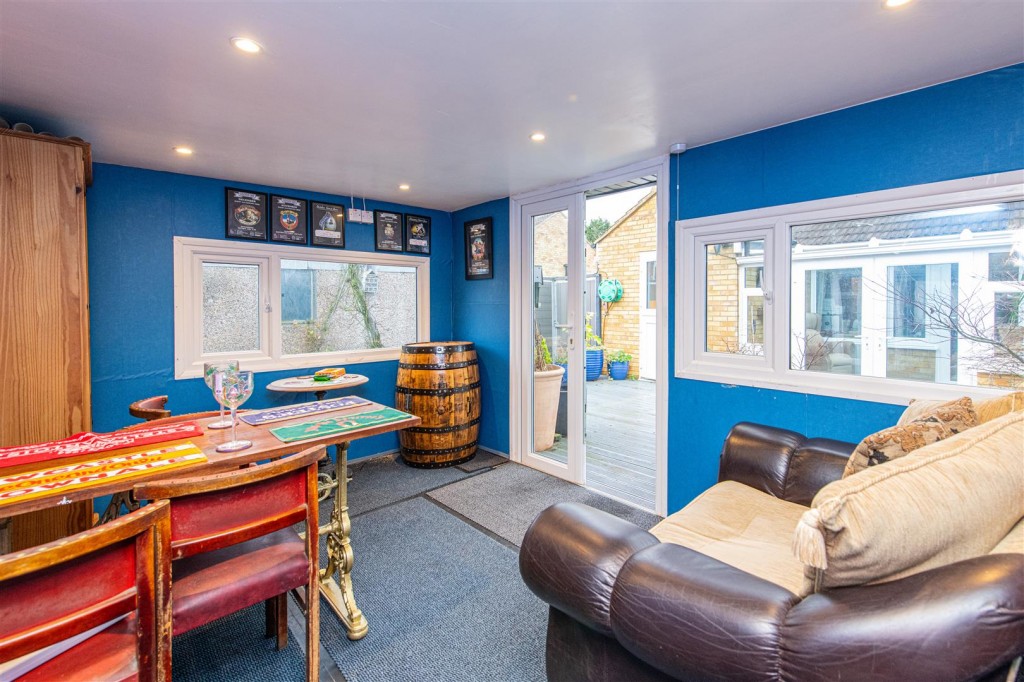 Images for Cottesmore Avenue, Barton Seagrave EAID:oscarjamesapi BID:3