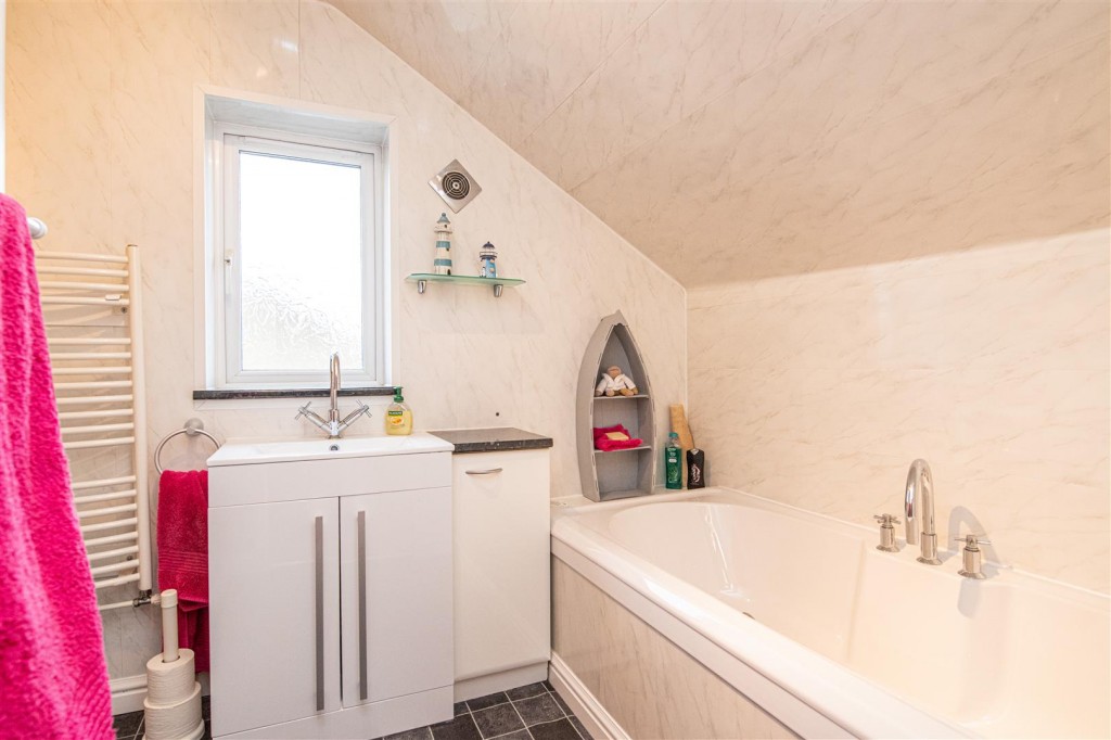 Images for Cottesmore Avenue, Barton Seagrave EAID:oscarjamesapi BID:3