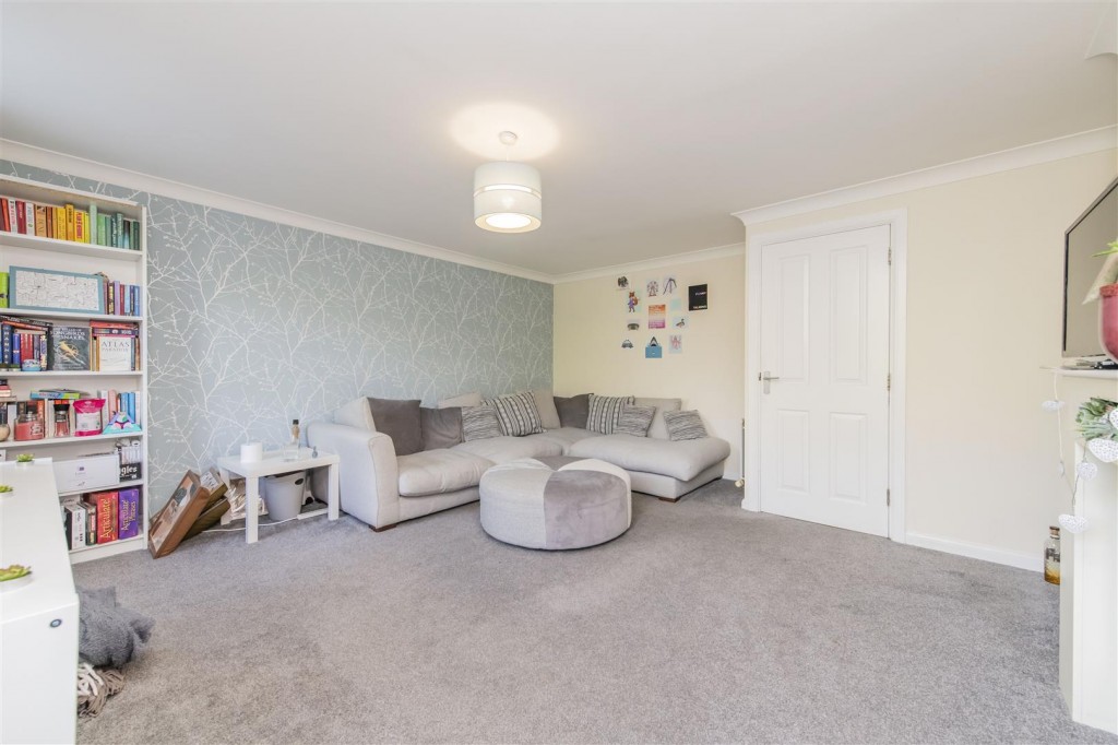 Images for Horse Fair Lane, Rothwell, Kettering EAID:oscarjamesapi BID:2