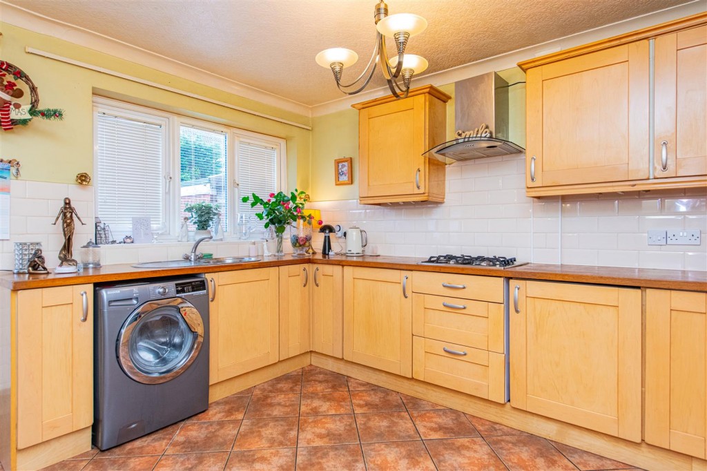 Images for Melloway Road, Rushden EAID:oscarjamesapi BID:2