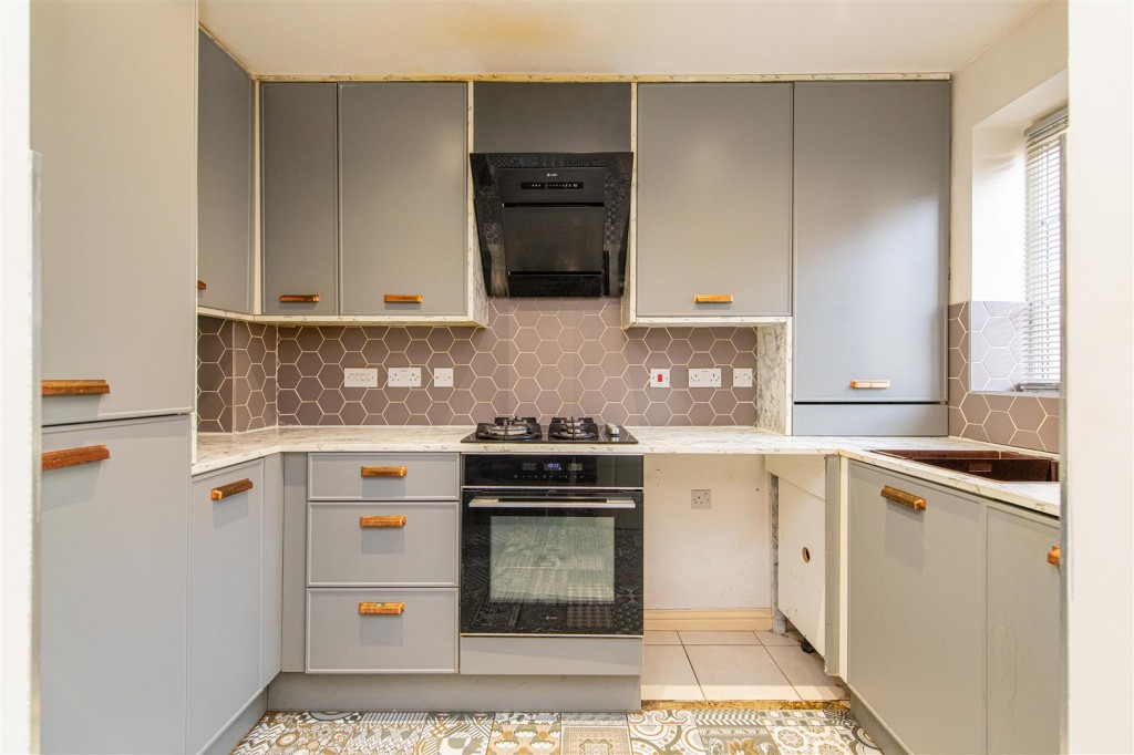 Images for Roman Road, Corby EAID:oscarjamesapi BID:4