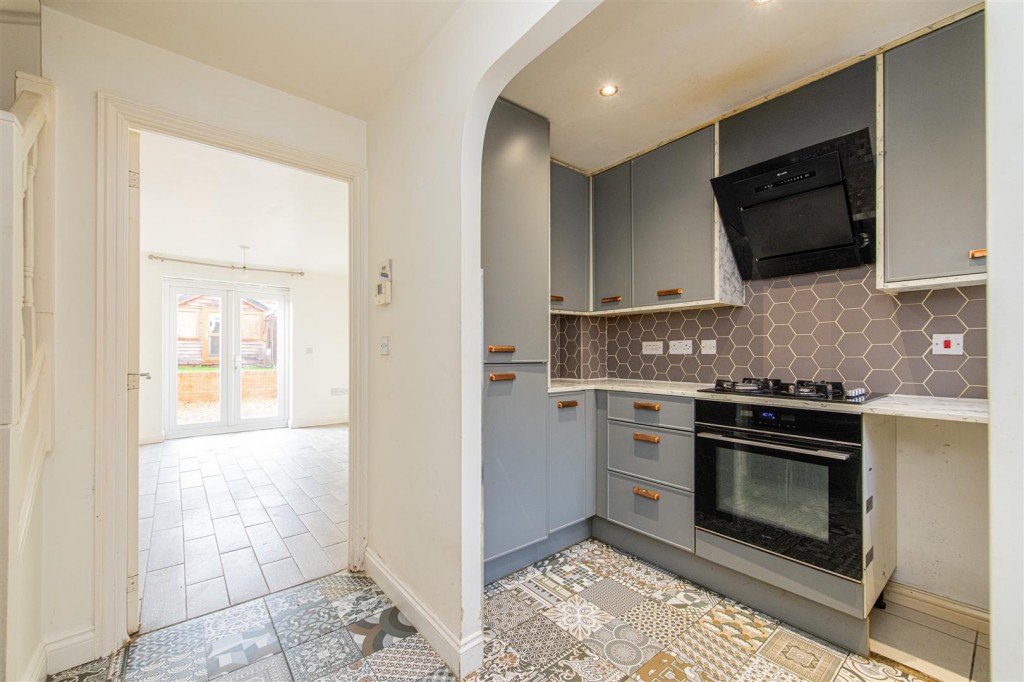 Images for Roman Road, Corby EAID:oscarjamesapi BID:4