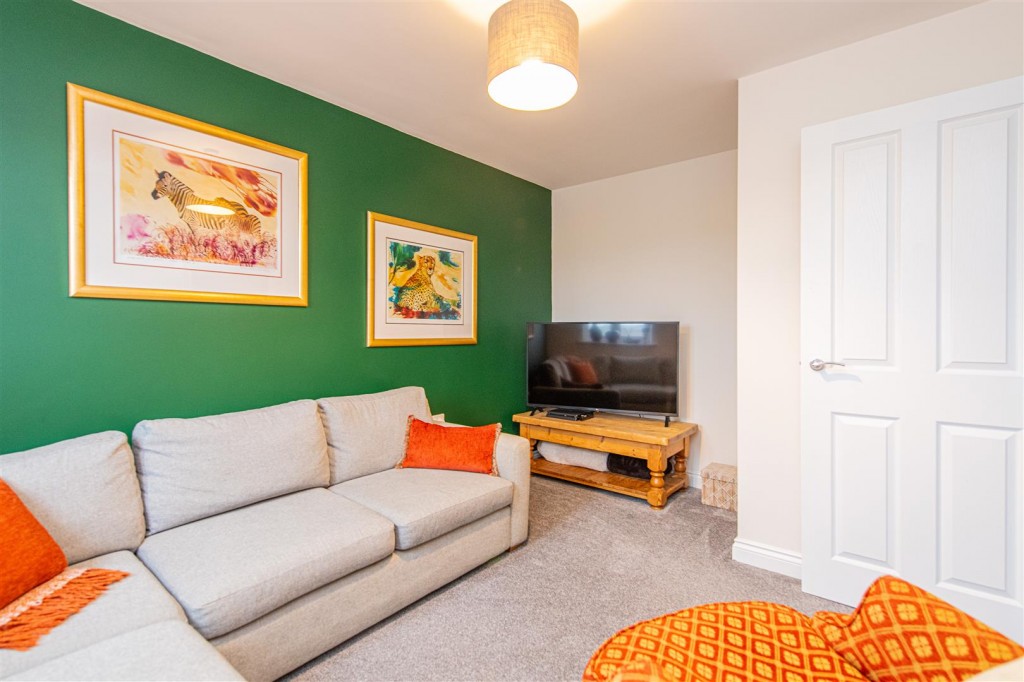 Images for Cheyne Avenue, Wellingborough EAID:oscarjamesapi BID:6