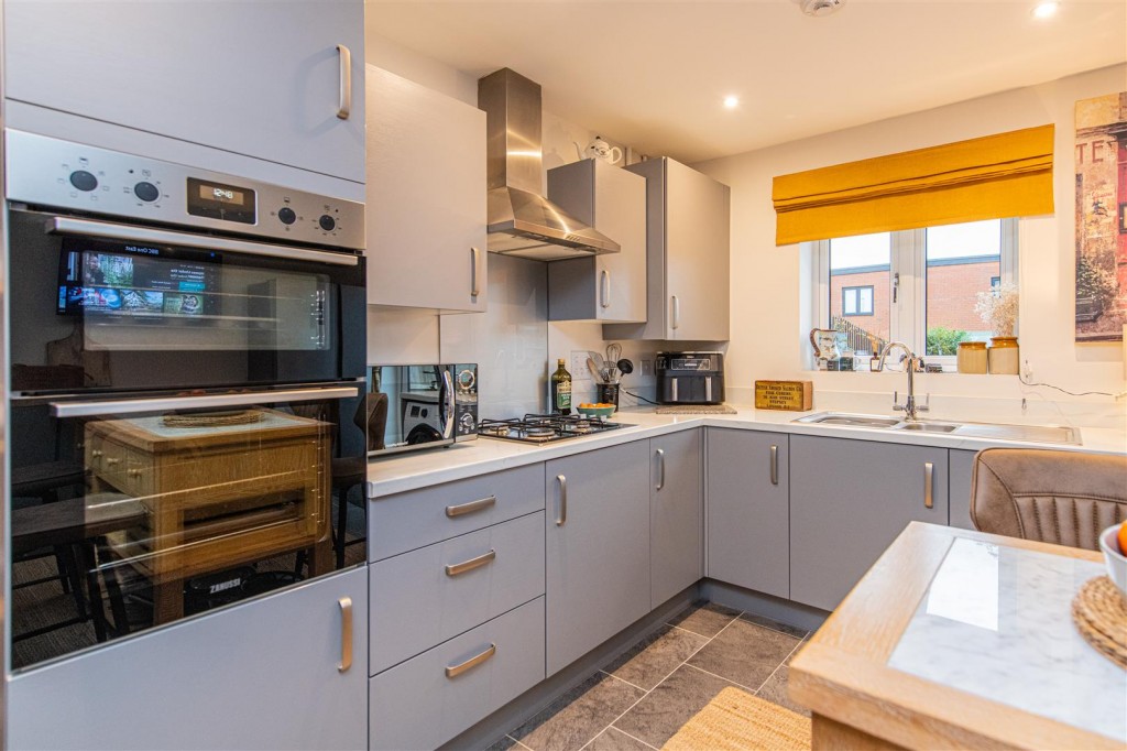 Images for Cheyne Avenue, Wellingborough EAID:oscarjamesapi BID:6