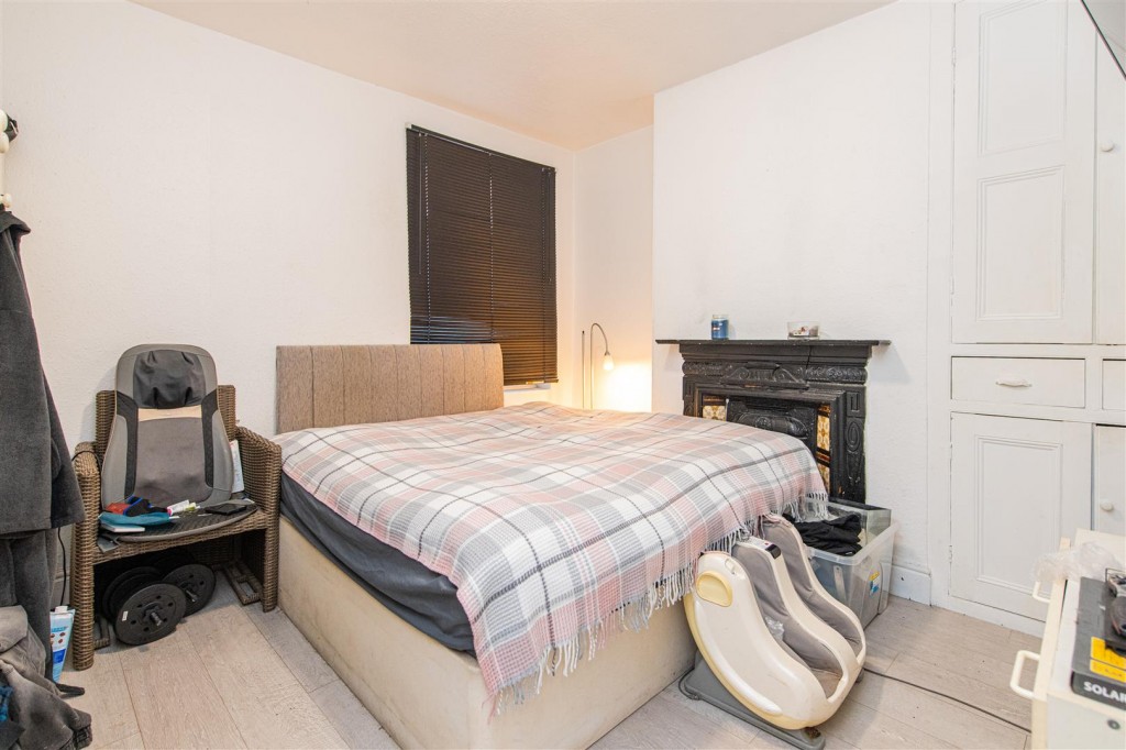 Images for Northampton Road, Wellingborough EAID:oscarjamesapi BID:6