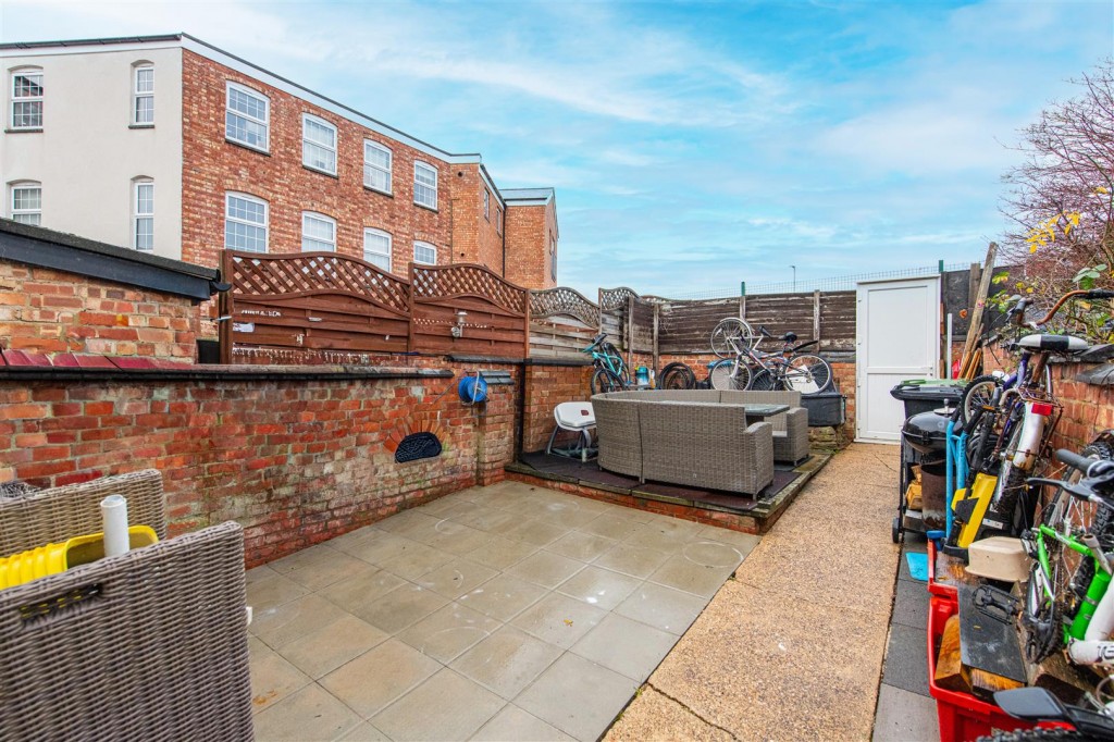 Images for Northampton Road, Wellingborough EAID:oscarjamesapi BID:6