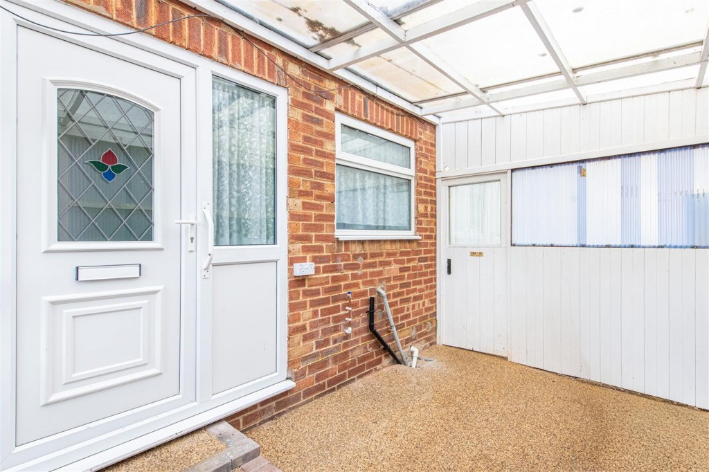 Images for Warwick Road, Wellingborough EAID:oscarjamesapi BID:6