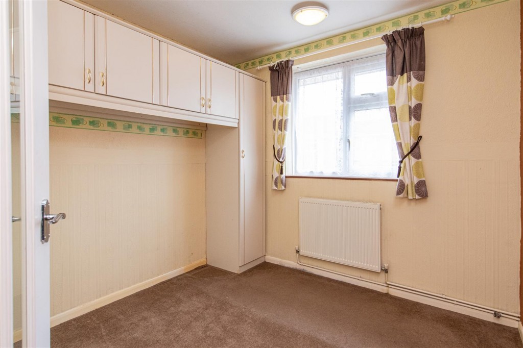 Images for Warwick Road, Wellingborough EAID:oscarjamesapi BID:6