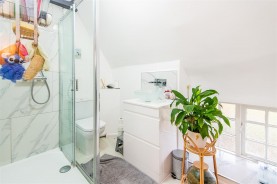 Images for High Street, Podington,