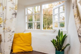 Images for High Street, Podington,