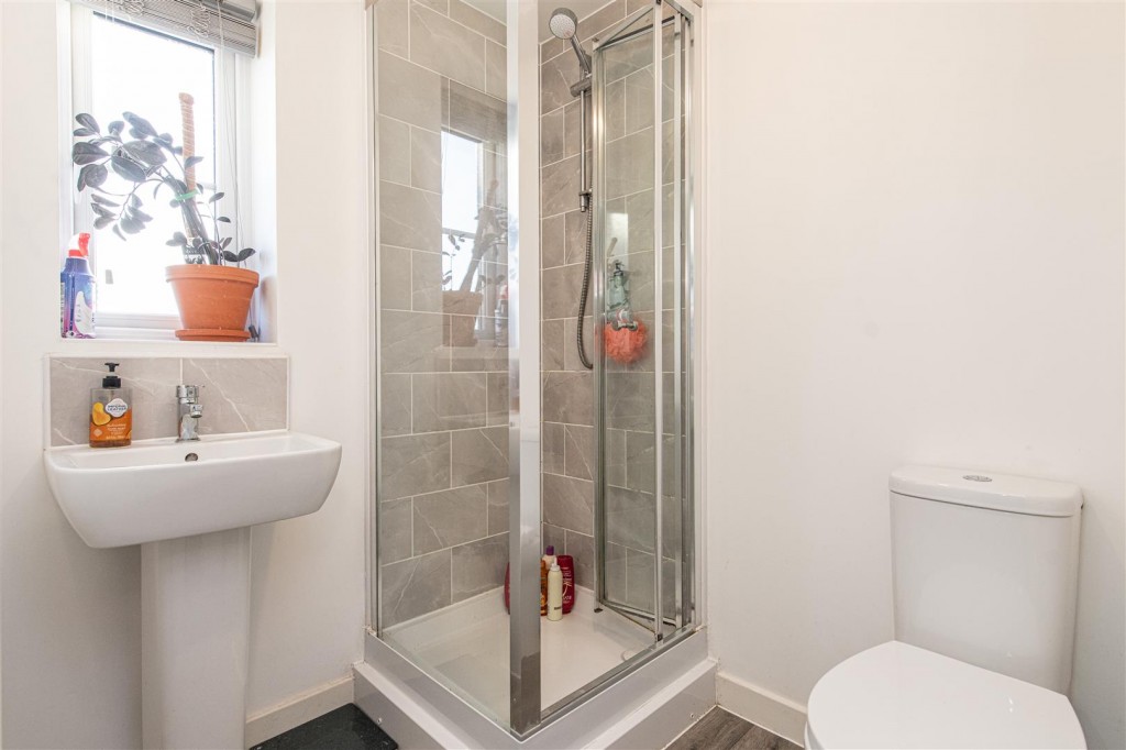 Images for Manningham Lane, Barton Seagrave EAID:oscarjamesapi BID:3