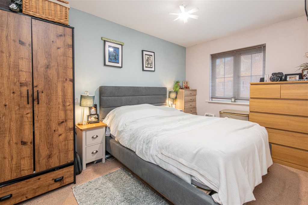 Images for Thistle Drive, Desborough, Kettering EAID:oscarjamesapi BID:2