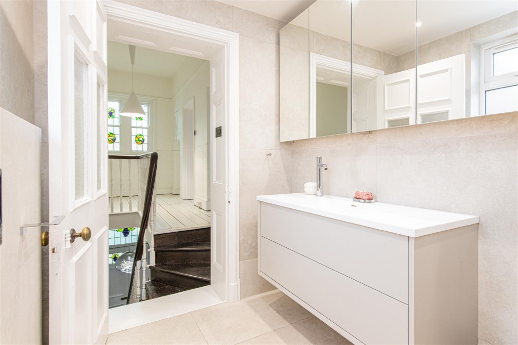 Images for Midland Road, Wellingborough EAID:oscarjamesapi BID:6