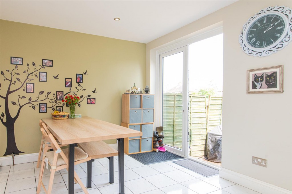 Images for Wallis Road, Kettering EAID:oscarjamesapi BID:2