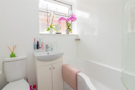 Images for Wallis Road, Kettering