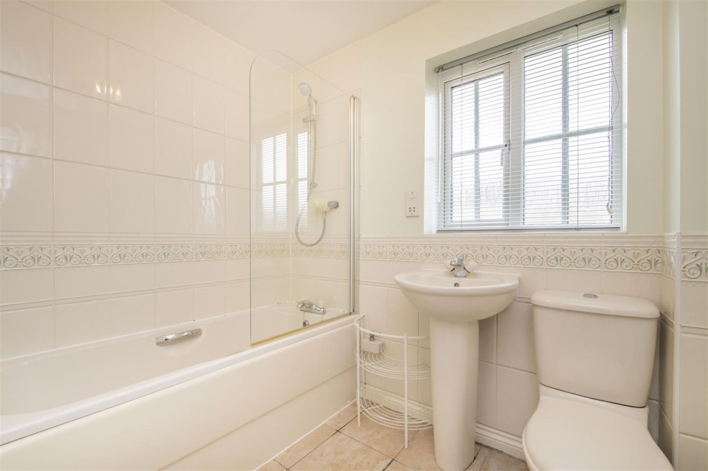 Images for Peck Way, Rushden EAID:oscarjamesapi BID:2