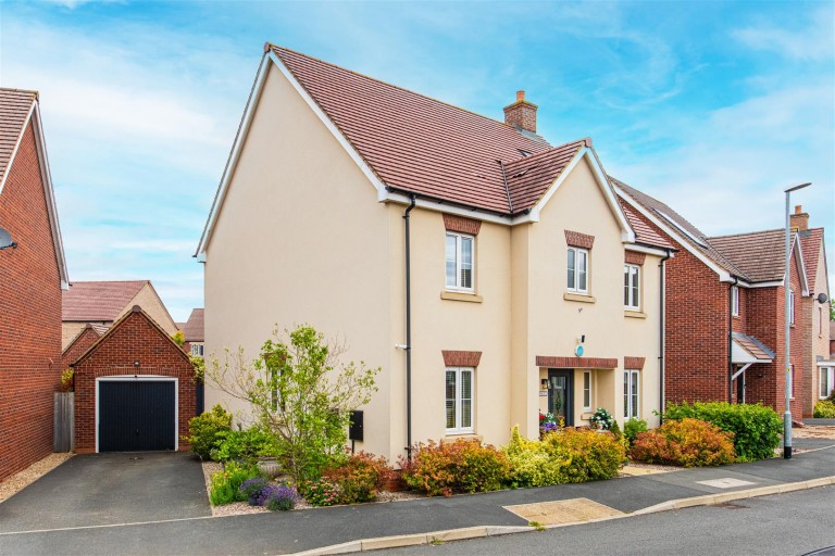 Cannock Crescent, Desborough - EAID:oscarjamesapi, BID:2