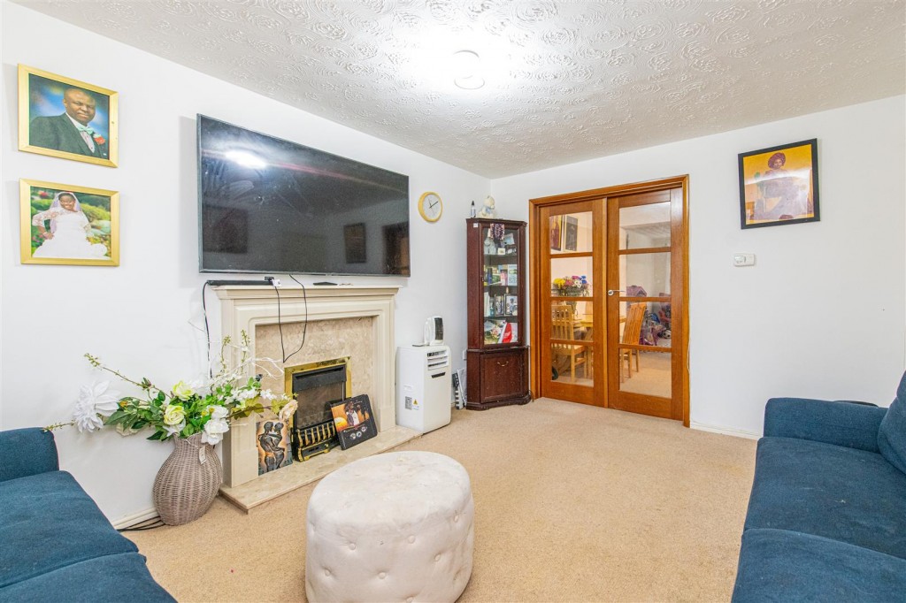 Images for Pendle Avenue, Kettering EAID:oscarjamesapi BID:2