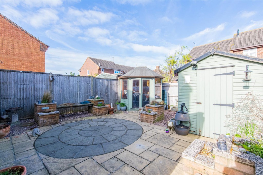Images for Morby Court, Burton Latimer EAID:oscarjamesapi BID:3