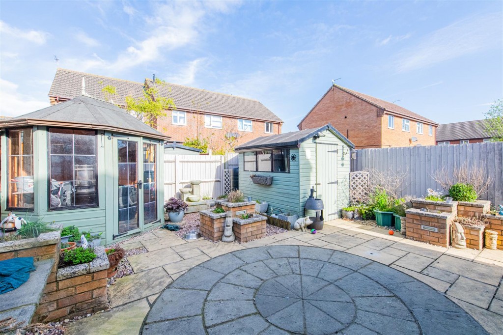 Images for Morby Court, Burton Latimer EAID:oscarjamesapi BID:3