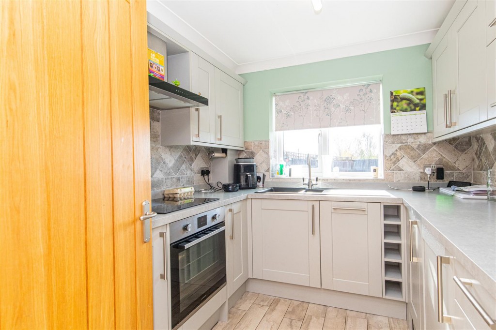 Images for Morby Court, Burton Latimer EAID:oscarjamesapi BID:3
