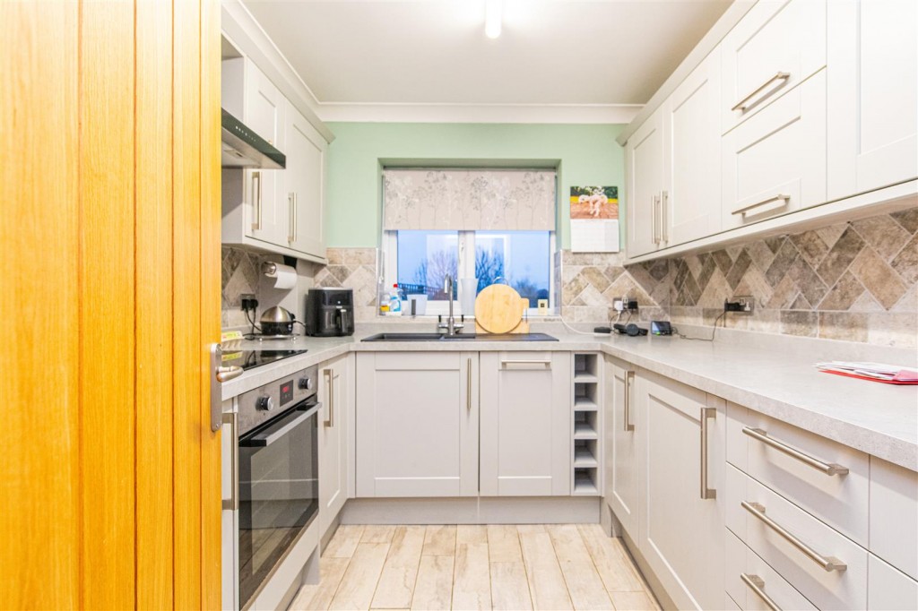 Images for Morby Court, Burton Latimer EAID:oscarjamesapi BID:3