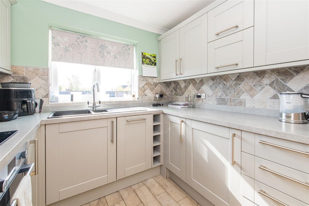 Images for Morby Court, Burton Latimer EAID:oscarjamesapi BID:3