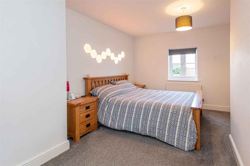 Images for Padmans Close., Mawsley EAID:oscarjamesapi BID:2