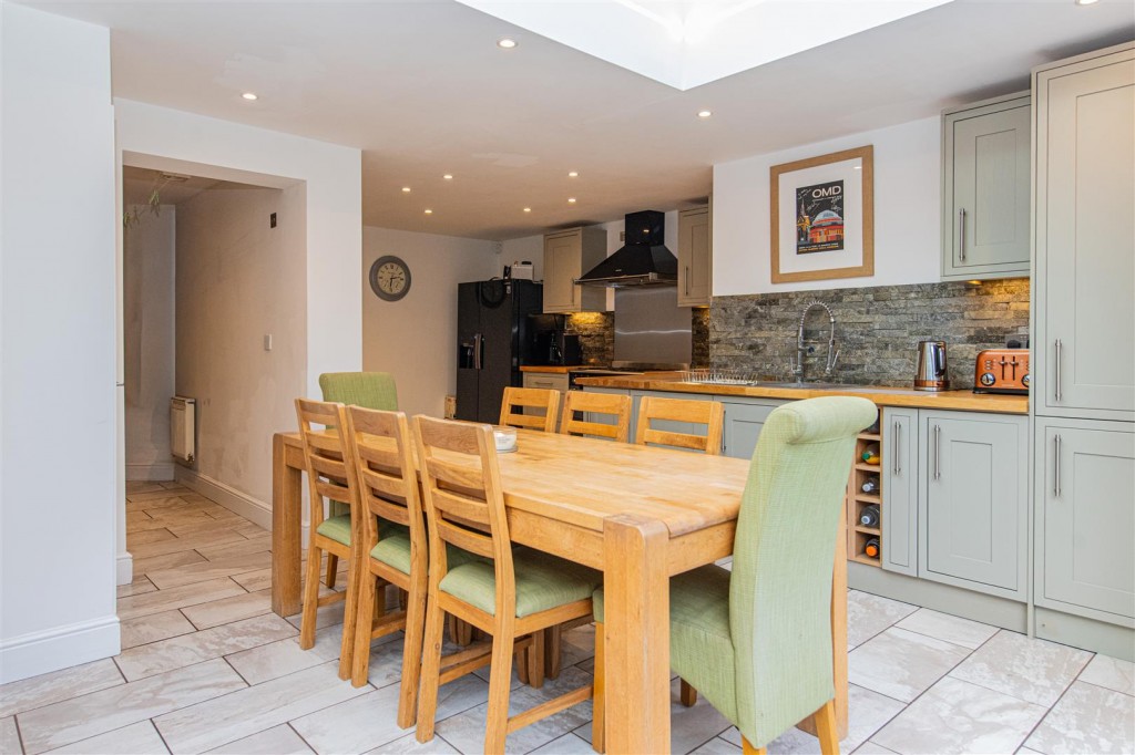 Images for Padmans Close., Mawsley EAID:oscarjamesapi BID:2