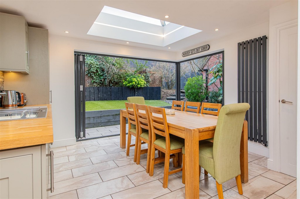 Images for Padmans Close., Mawsley EAID:oscarjamesapi BID:2