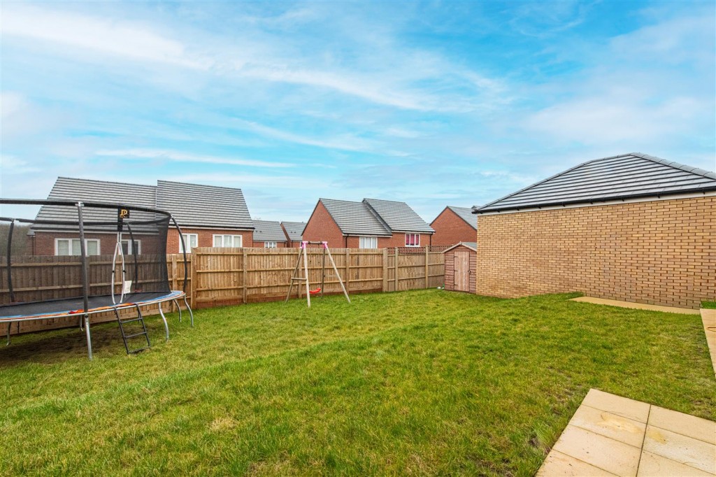 Images for Copsewood, Overstone, Northampton EAID:oscarjamesapi BID:1