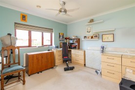 Images for Riverview, Burton Latimer