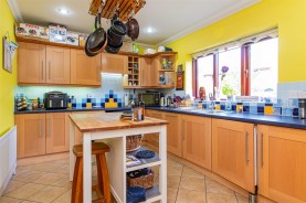 Images for Riverview, Burton Latimer