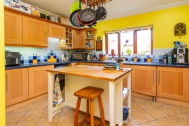 Images for Riverview, Burton Latimer