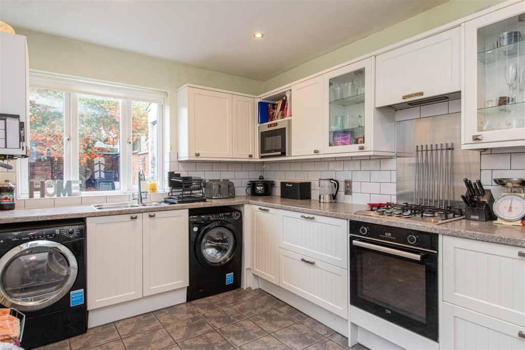 Images for Westfield Road, Wellingborough EAID:oscarjamesapi BID:6