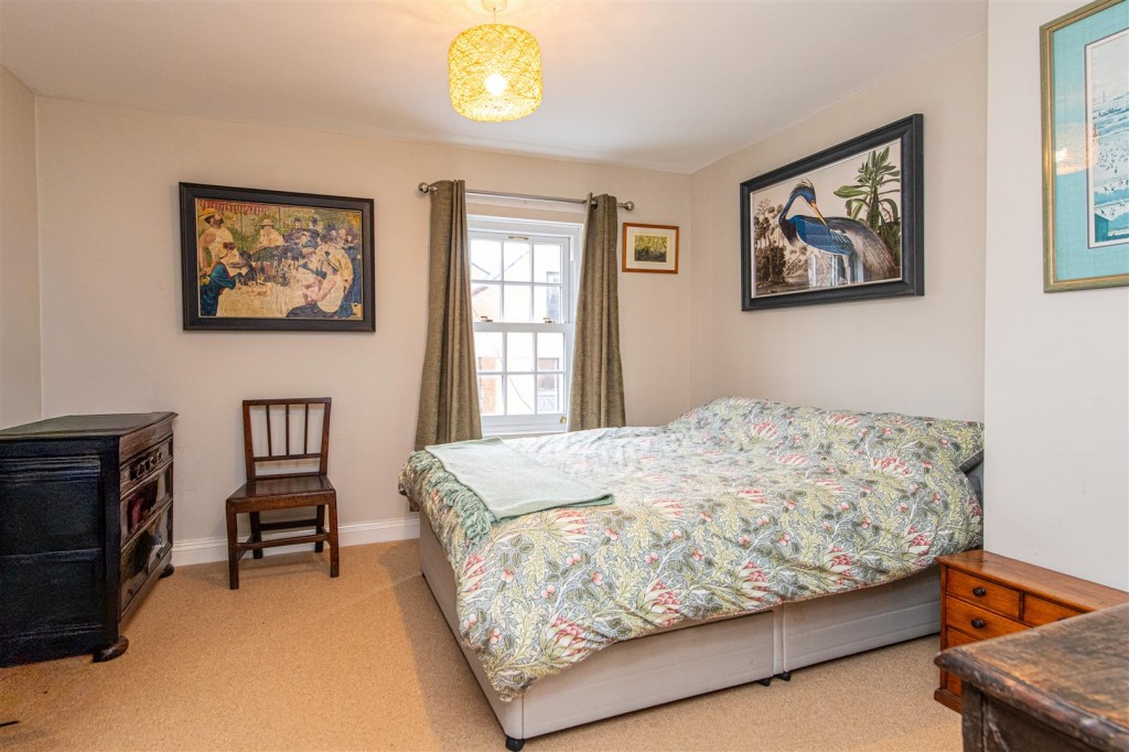 Images for High Street, Denford EAID:oscarjamesapi BID:3