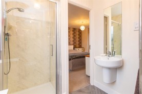 Images for Thistle Drive, Desborough