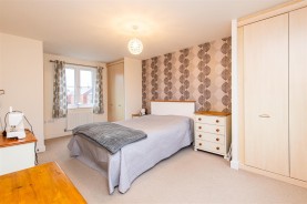 Images for Thistle Drive, Desborough