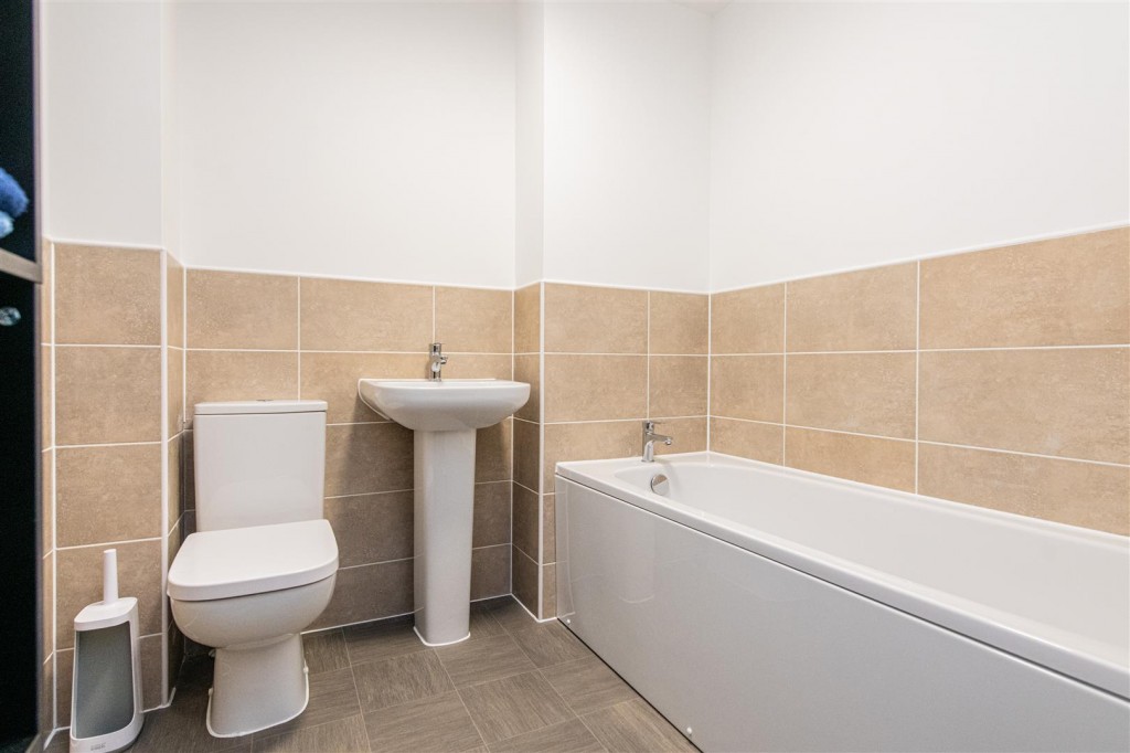 Images for Sika Avenue, Rothwell, Kettering EAID:oscarjamesapi BID:2