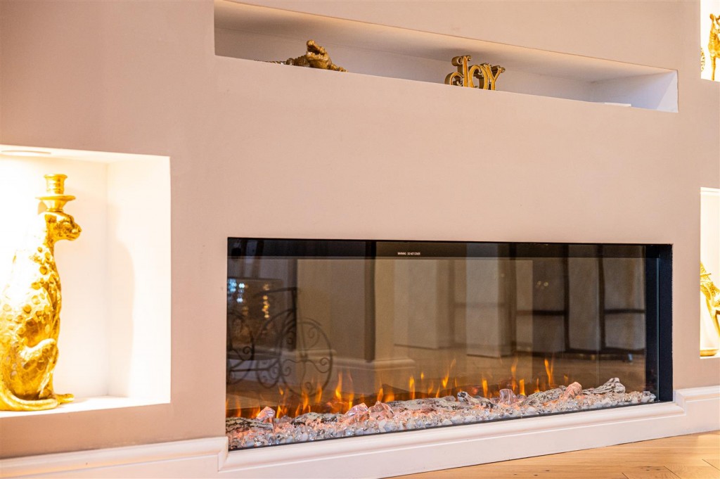 Images for London Road, Priors Hall EAID:oscarjamesapi BID:4