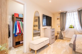 Images for London Road, Priors Hall