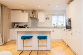 Images for London Road, Priors Hall