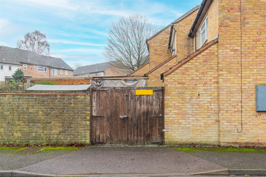 Images for Collyweston Road, Northampton EAID:oscarjamesapi BID:1