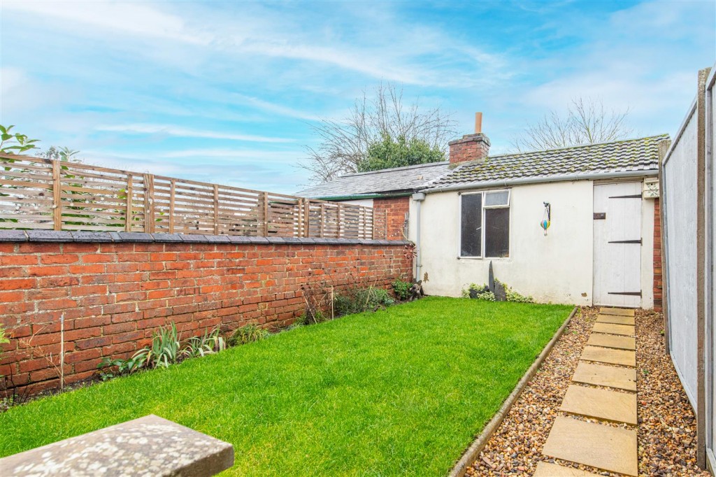 Images for Leicester Street, Kettering EAID:oscarjamesapi BID:2