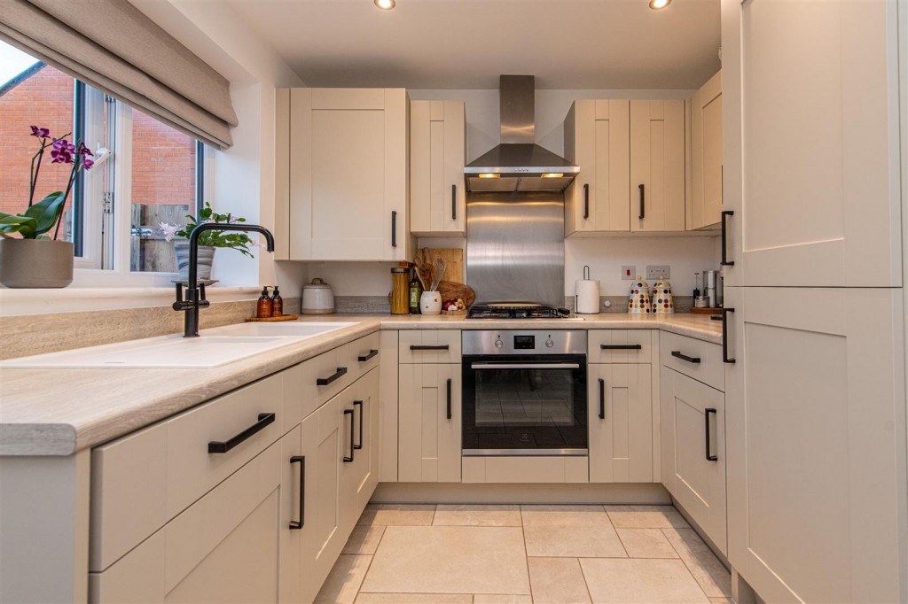 Images for Fallow Road, Rothwell NN14 EAID:oscarjamesapi BID:2