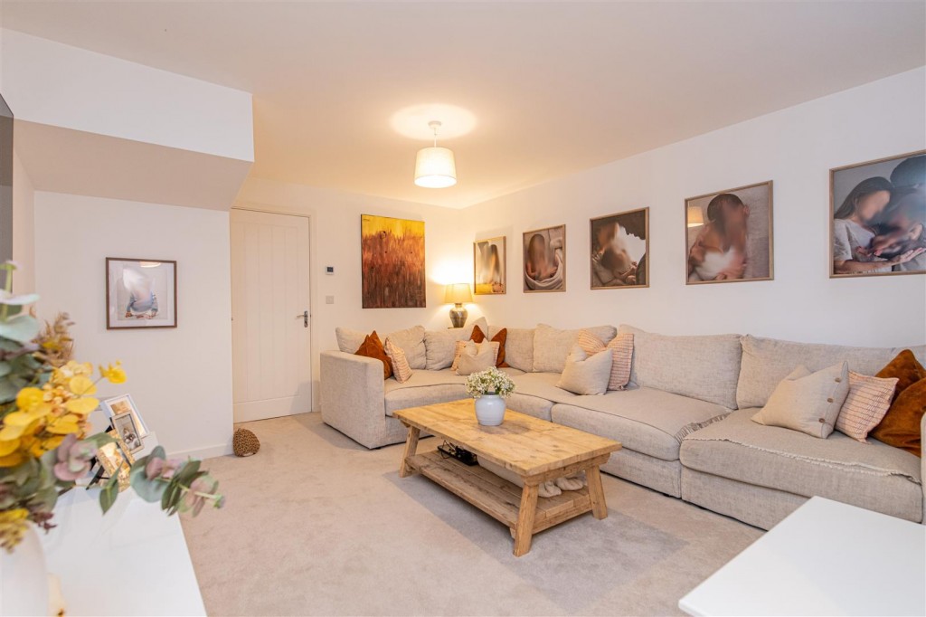 Images for Fallow Road, Rothwell NN14 EAID:oscarjamesapi BID:2