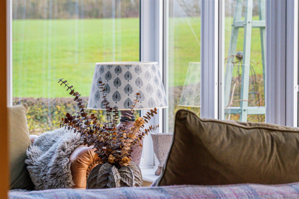 Images for Deenethorpe, East Northamptonshire EAID:oscarjamesapi BID:4