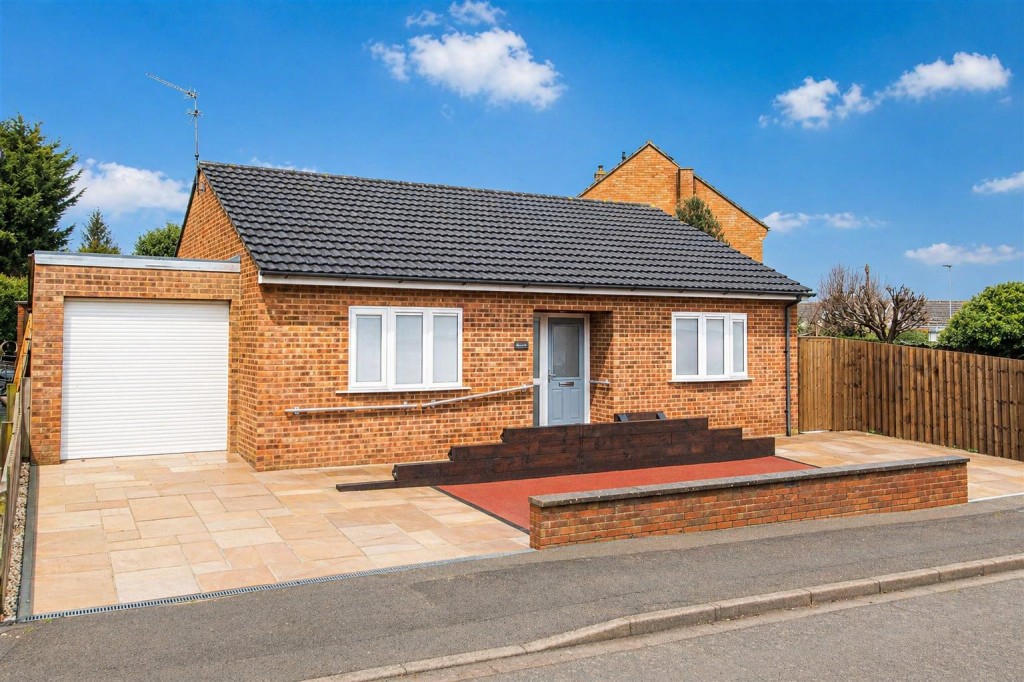 Images for West Way, Kettering EAID:oscarjamesapi BID:2