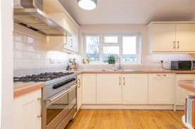 Images for The Vale, Northampton